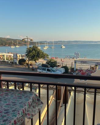 SETTEMBRE isola rossa casa fronte spiaggia da 14.9