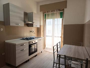 Camera doppia a uso singolo