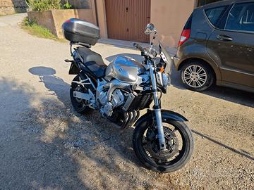 Yamaha FZ6 - 2003