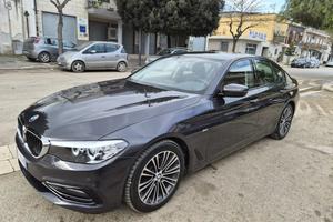 BMW 520 Serie 5 G30 Berlina 520d Sport auto