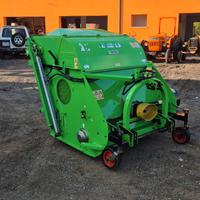 Trincia taglia erba a mazze raccogli rami e erba