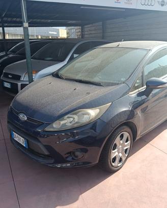 Ford Fiesta 1.6 TDCi 90CV 5 porte DPF Titanium