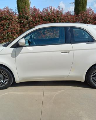 Fiat 500 ELETTRICA 87KW "ICON" 2021 IN PROMO
