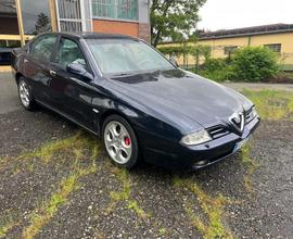Alfa Romeo 166 3.0i V6 24V cat Super Progression