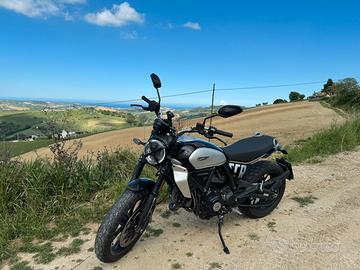 Ducati scrambler icon 800 depotenziata (neopatent)