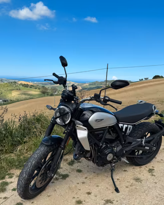 Ducati scrambler icon 800 depotenziata (neopatent)