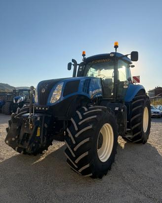New Holland T8.390