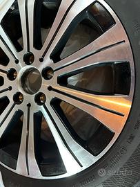 Cerchi e gomme termiche Mercedes