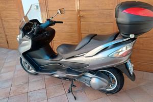 Suzuky Burgman AN 400 con ABS