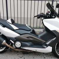 Yamaha T max 500 White max