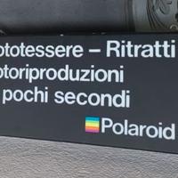 Insegna luminosa Polaroid vintage