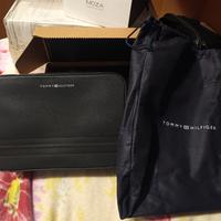 pochette Tommy Hilfiger 