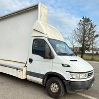 Vela pubblicitaria camion poster 6x3 mt