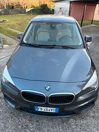 BMW serie 2 A.T - 216d Active Tourer