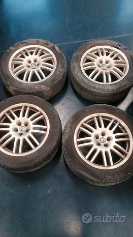 4 Cerchi in Lega Alfa Romeo 156 Crosswagon Q4 17"