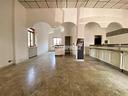 locale-commerciale-a-cirie-2-locali