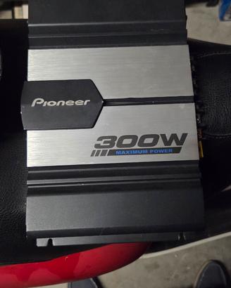 AMPLIFICATORE + COPPIA DI CASSE