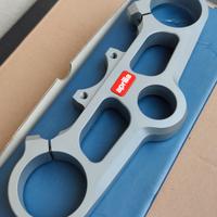 Piastra superiore Aprilia RSV 