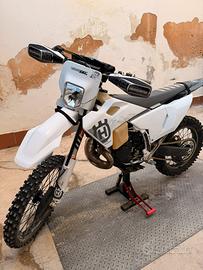 Husqvarna 300 pro 2025