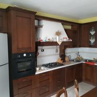 Cucina completa in legno massello