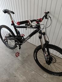 MTB Commencal Meta 5.5 limited edition