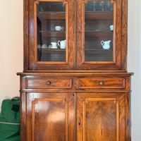 Credenza fine 800 inizi 900 in radica di noce