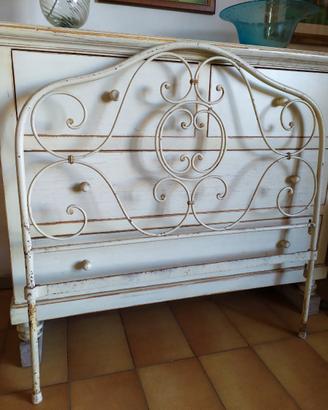 VECCHIO LETTO IN FERRO BATTUTO singolo