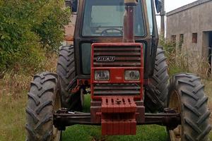 Trattore Fiat 980 DT cabinato