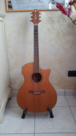 Crafter acustica amplificata