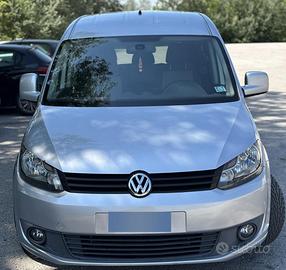 Wolkswagen caddy 2,0 tdi 140 cv dsg anno 2012