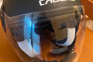 Casco jet
