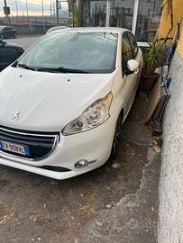 Peugeot 208 1.6 e-HDi 92 CV Stop&Start 5 porte All