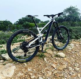 YT industries jeffsy CF comp1