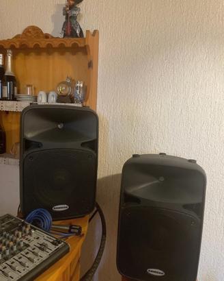 Coppia di casse SAMSON professionali con mixer