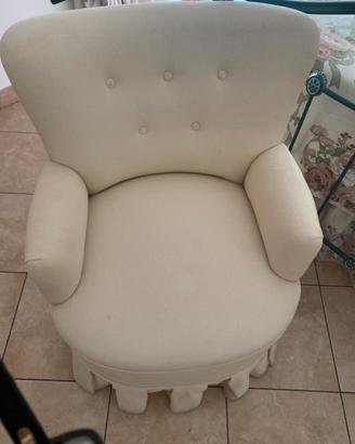 Poltroncina camera da letto