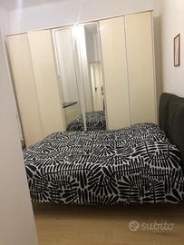 Camera matrimoniale bagno privato per studentessa