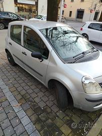  auto Renault Modus neo patente 
