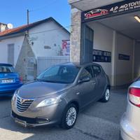 Lancia Ypsilon 1.2 69 CV 5 porte GPL Ecochic Gold