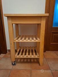 carrello ikea in legno modello Bekvam