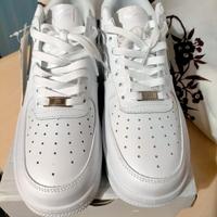 Nike Air Force 1 bianche, taglia 44