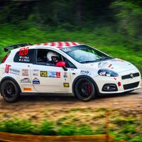 Fiat grande punto abarth rally racing start plus