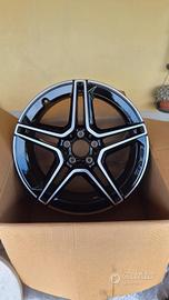 Mercedes Classe Cla AMG Linea 18 " Lega Cerchione