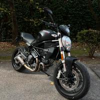 Ducati Monster 797 Plus