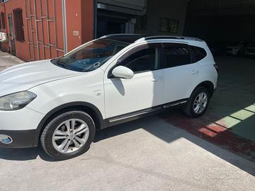 Nissan Qashqai +2 anno 2010 unico proprietario 
