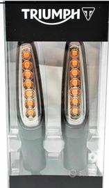 Frecce led scorrimento Triumph