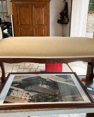 Panchina il legno antica per camera da letto