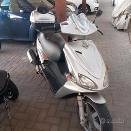 Benelli Velvet 150 - 2000