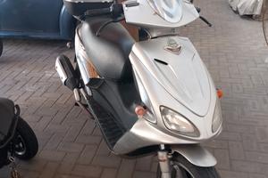 Benelli Velvet 150 - 2000