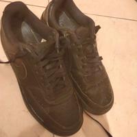 scarpe Nike nere 