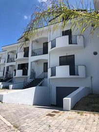 Villa di 350 m² con più di 5 locali e box auto dop